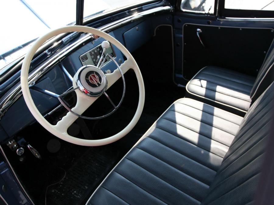 Интерьер Willys-Overland Jeepster (VJ) 1948 года  (фото 2 из 10)